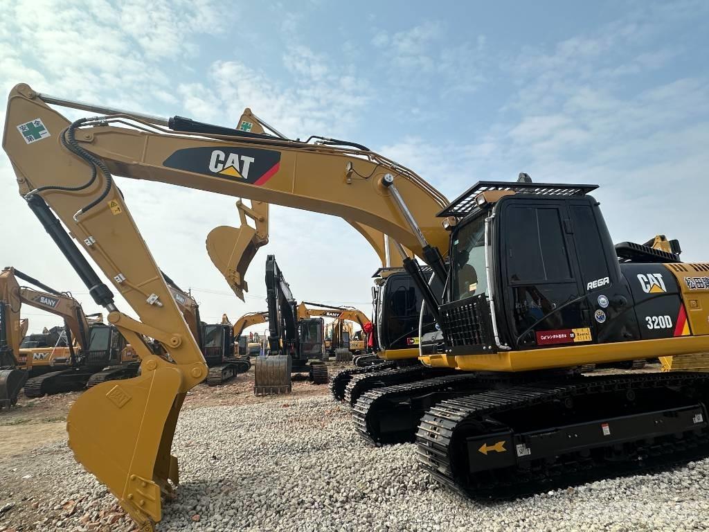 CAT 320 D Гусеничные экскаваторы