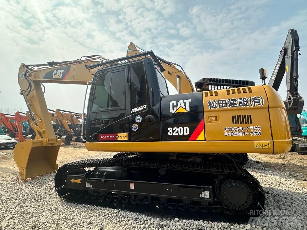 CAT 320 D Гусеничные экскаваторы