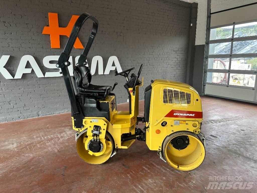 Dynapac CC 900 S Катки тротуарные
