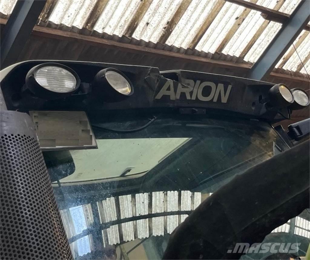 CLAAS Arion 420 Трактора