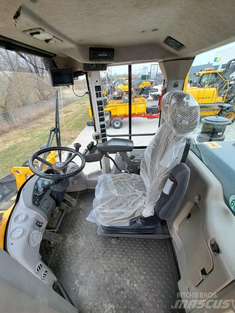 Volvo L110H Фронтальные погрузчики
