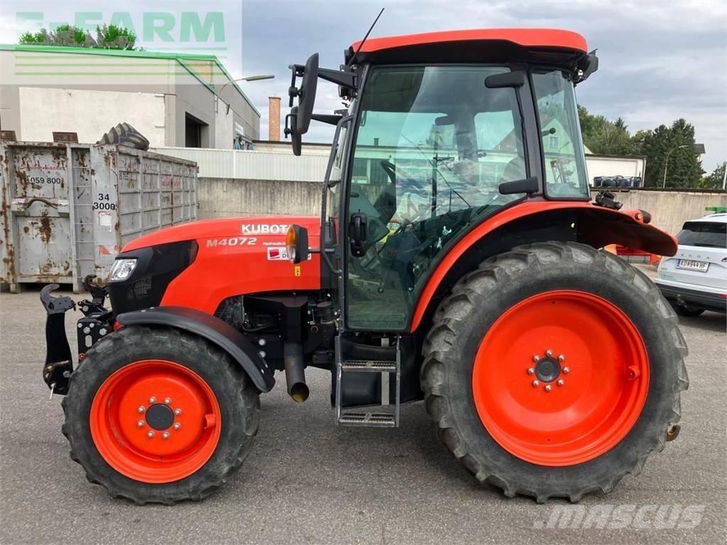 Kubota M4072 Трактора