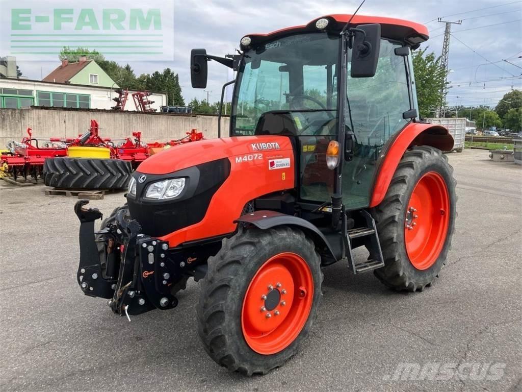 Kubota M4072 Трактора