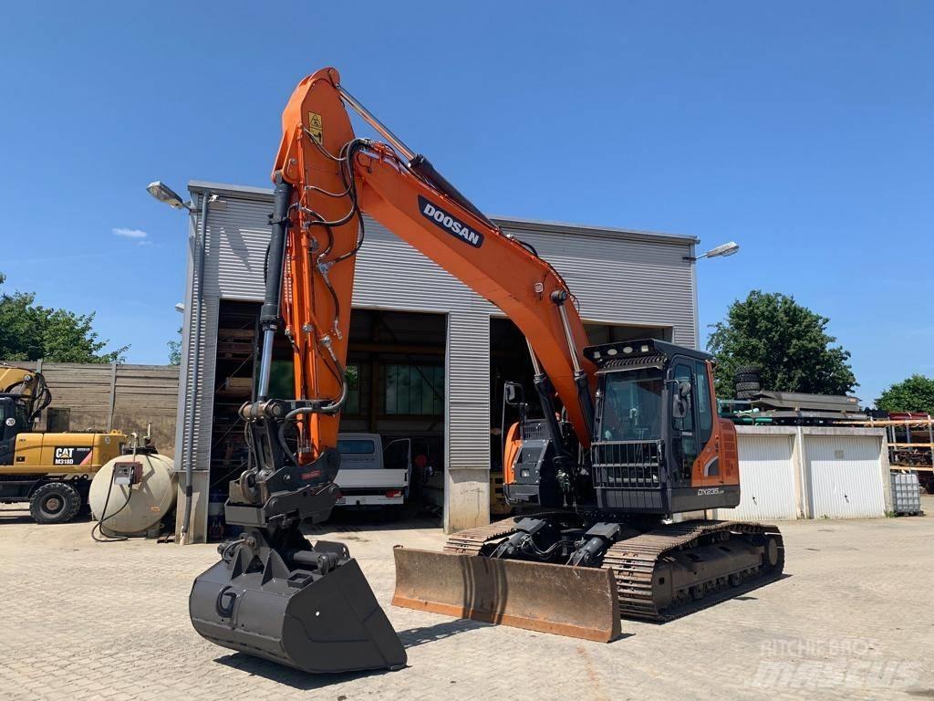Doosan DX 235 LCR-5 Гусеничные экскаваторы