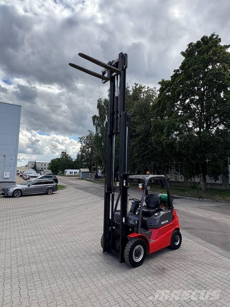 Manitou MI 25 G Газовые погрузчики