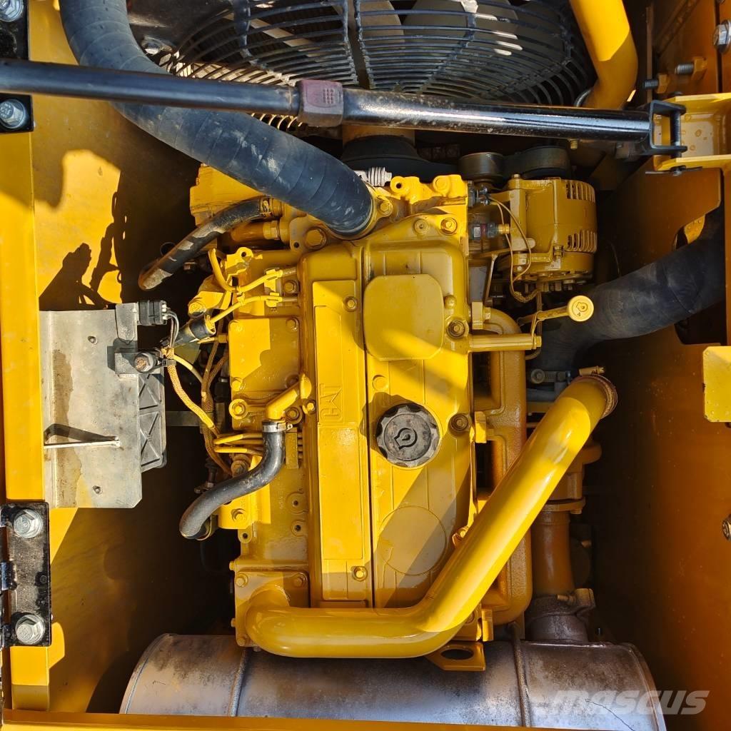 CAT 313 D Гусеничные экскаваторы