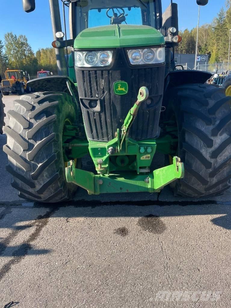 John Deere 7200 R Трактора