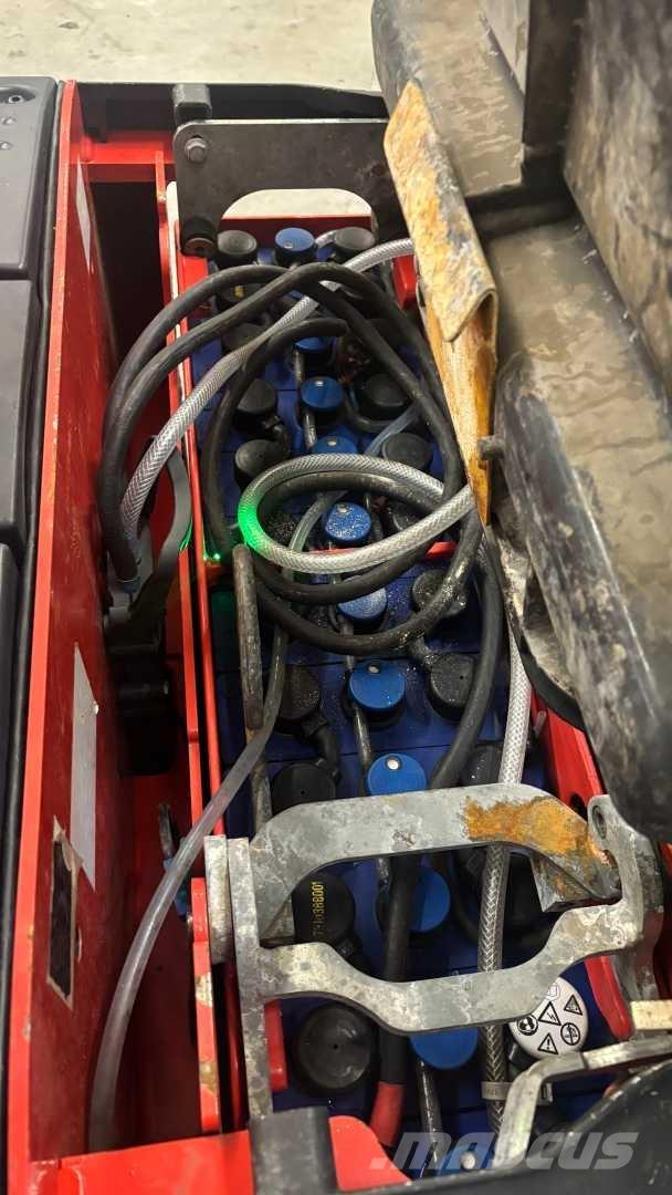 Linde D12AP Самоходные электроштабелёры