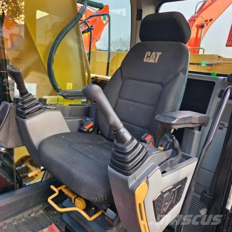 CAT 320 GC Гусеничные экскаваторы