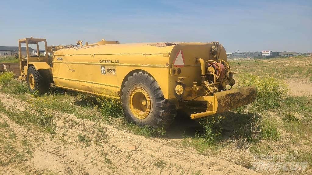 CAT 613 B Поливочные машины
