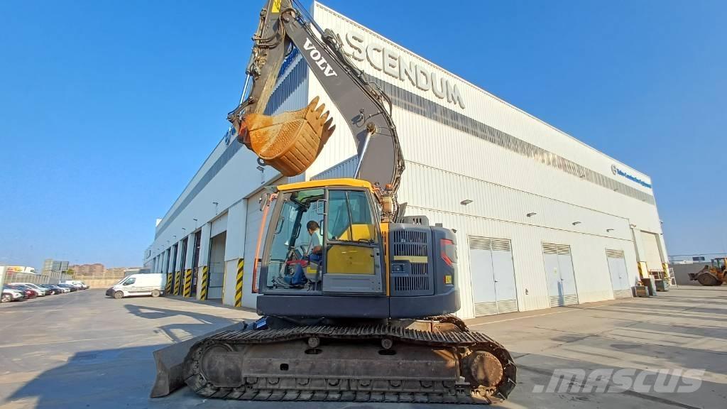 Volvo ECR 235 EL Гусеничные экскаваторы