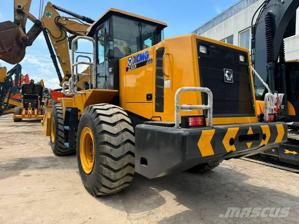 XCMG ZL 50 GN Фронтальные погрузчики