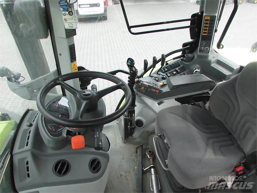 CLAAS Arion 650 Трактора