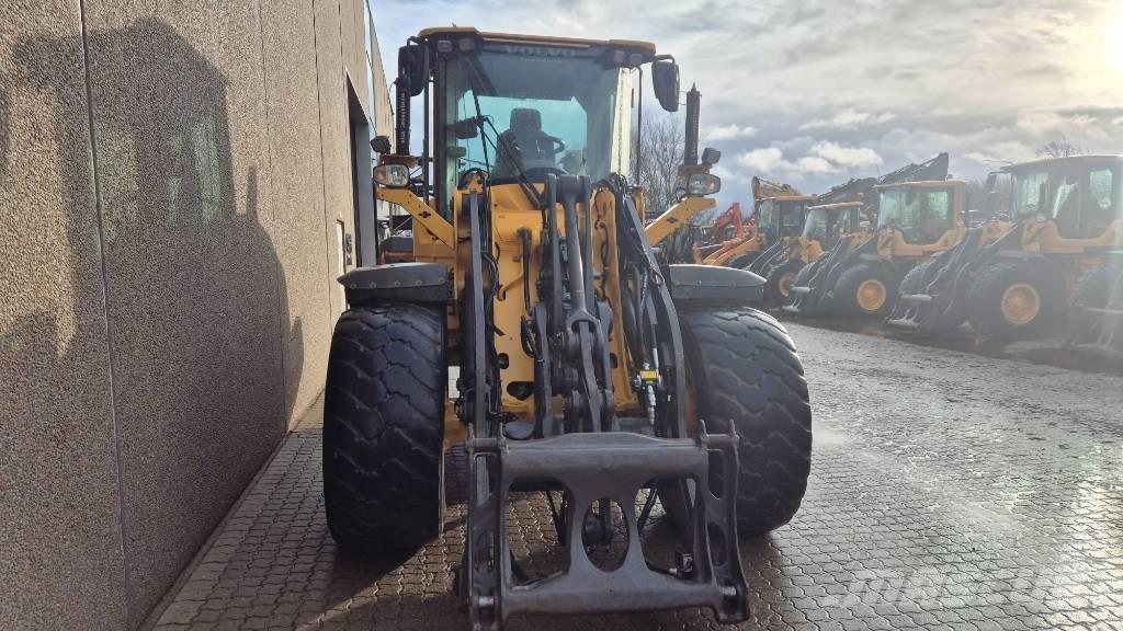 Volvo L 70 H Фронтальные погрузчики