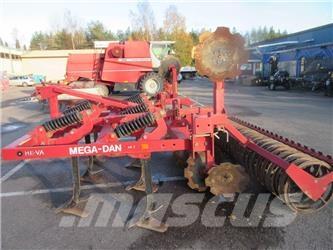 He-Va 3 m Mega-Dan Культиваторы сплошные