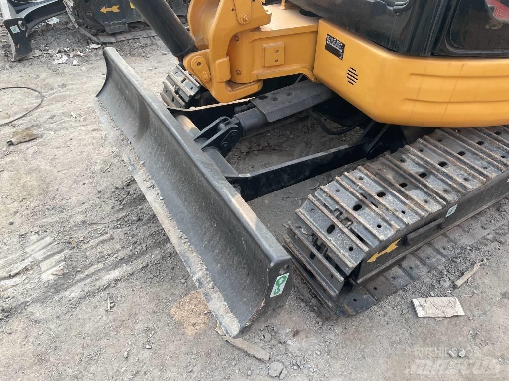CAT 303.5ECR Мини-экскаваторы