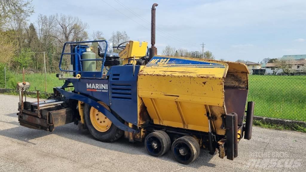 Marini MF 322 Асфальтоукладчики