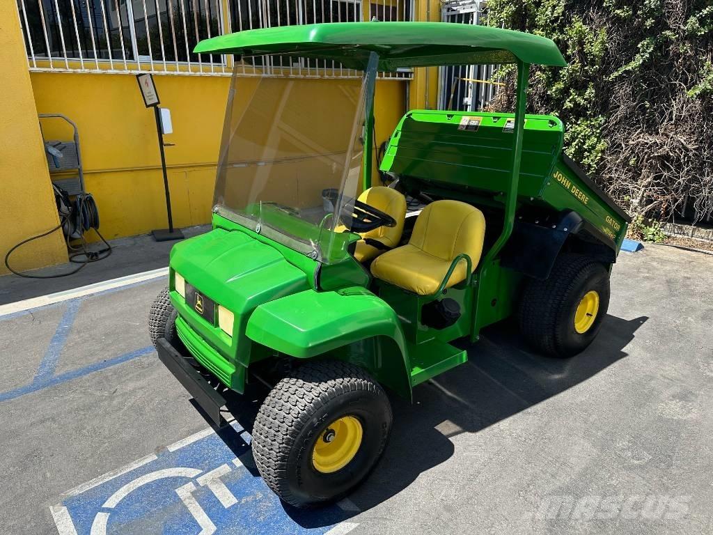 John Deere Gator TH Коммунальные машины