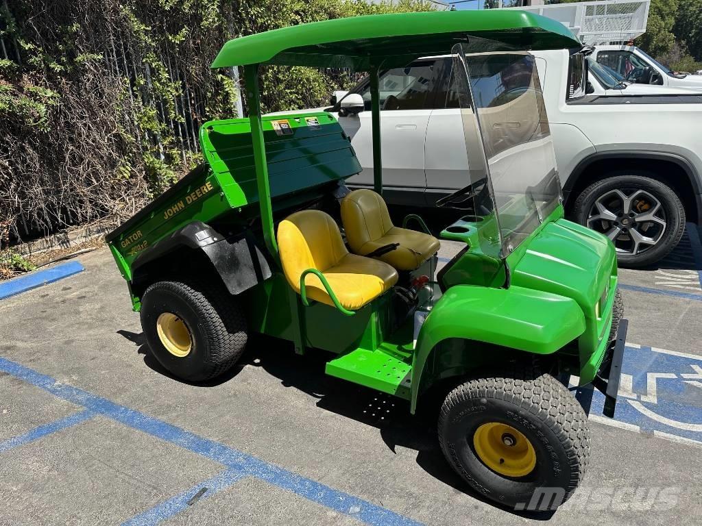 John Deere Gator TH Коммунальные машины
