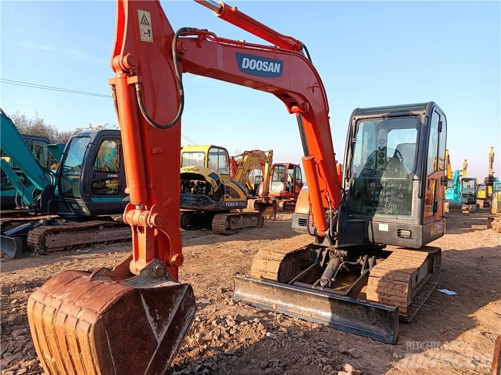 Doosan DH 60-7 Мини-экскаваторы
