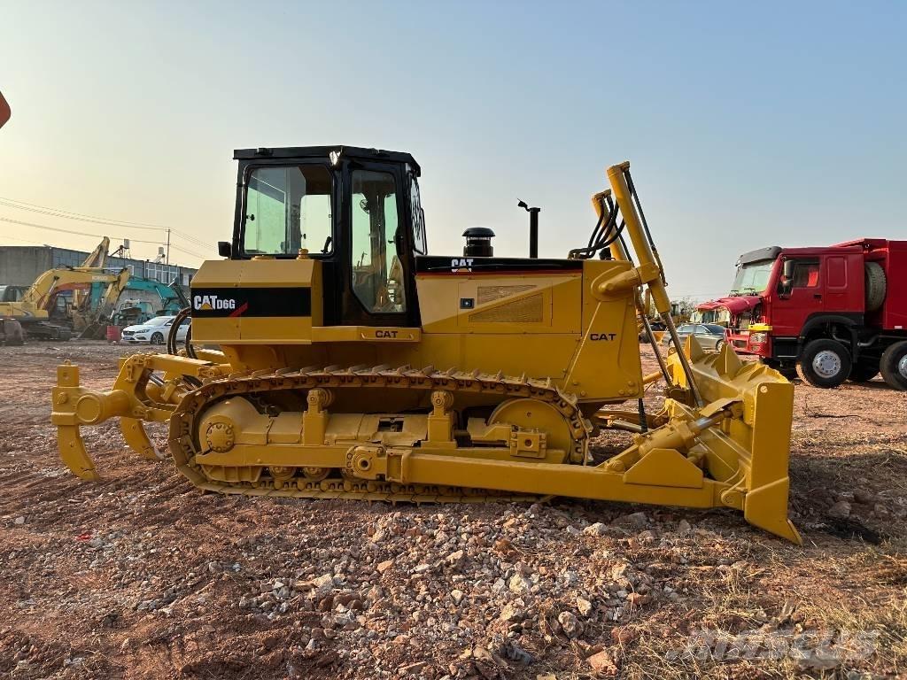 CAT D6G Гусеничные бульдозеры