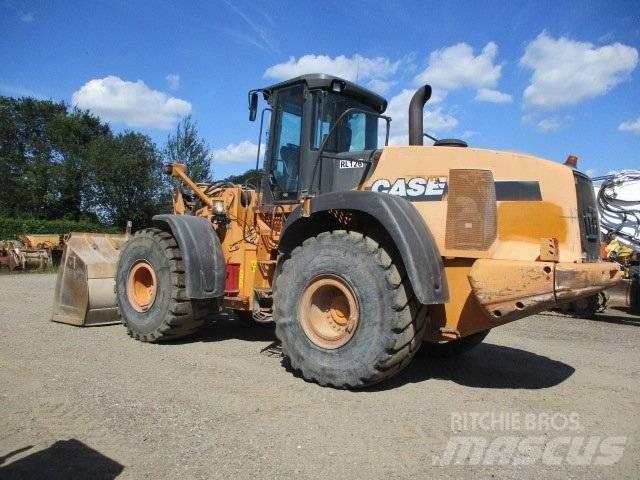 CASE 921 E Фронтальные погрузчики