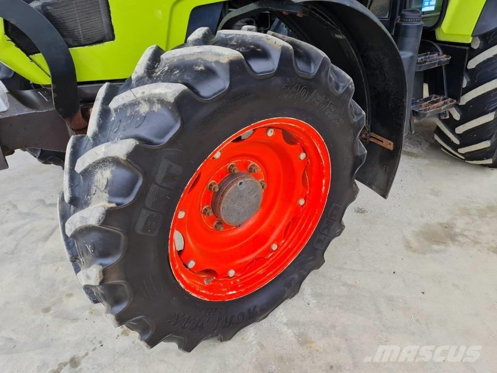 CLAAS Arion 410 Трактора