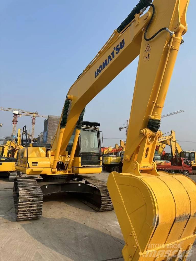 Komatsu PC 200LC Гусеничные экскаваторы
