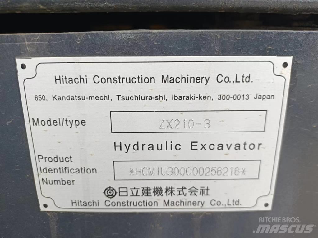 Hitachi ZX210 Гусеничные экскаваторы