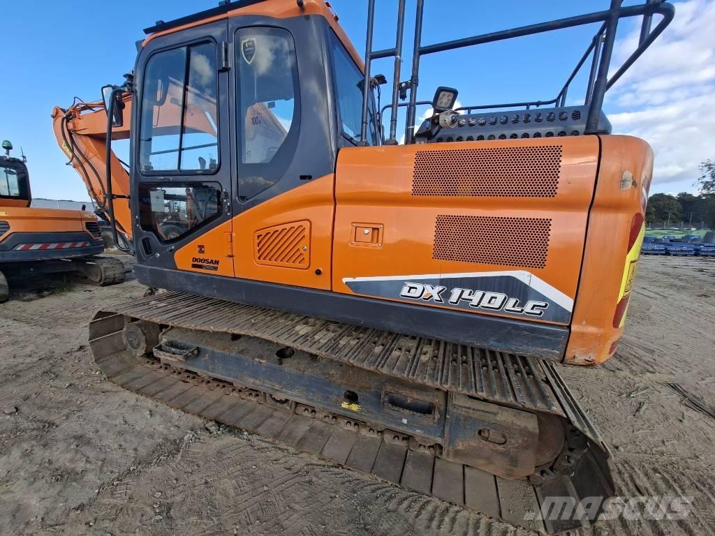 Doosan DX140LC-7 Гусеничные экскаваторы