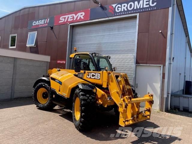 JCB 542-70 Agri Pro Сельскохозяйственные телескопические погрузчики