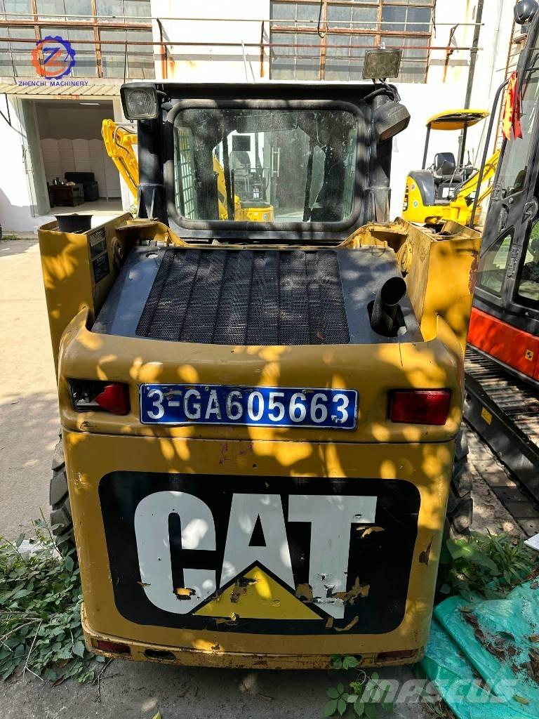 CAT 226 B Мини-погрузчики