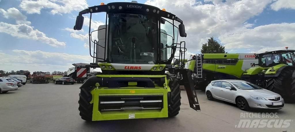 CLAAS LEXION 6800 Зерноуборочные комбайны