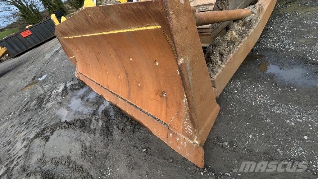 Komatsu Px85-13 Гусеничные бульдозеры