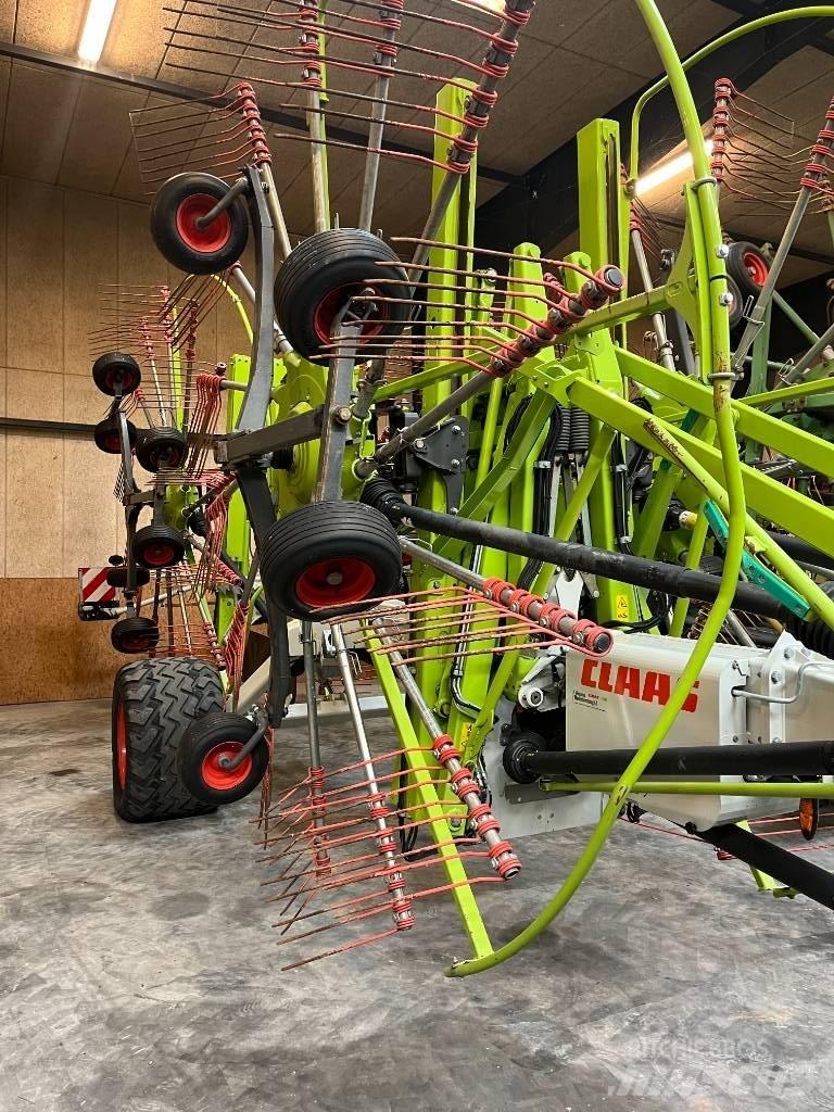 CLAAS Liner 4000 HHV Грабли-ворошилки