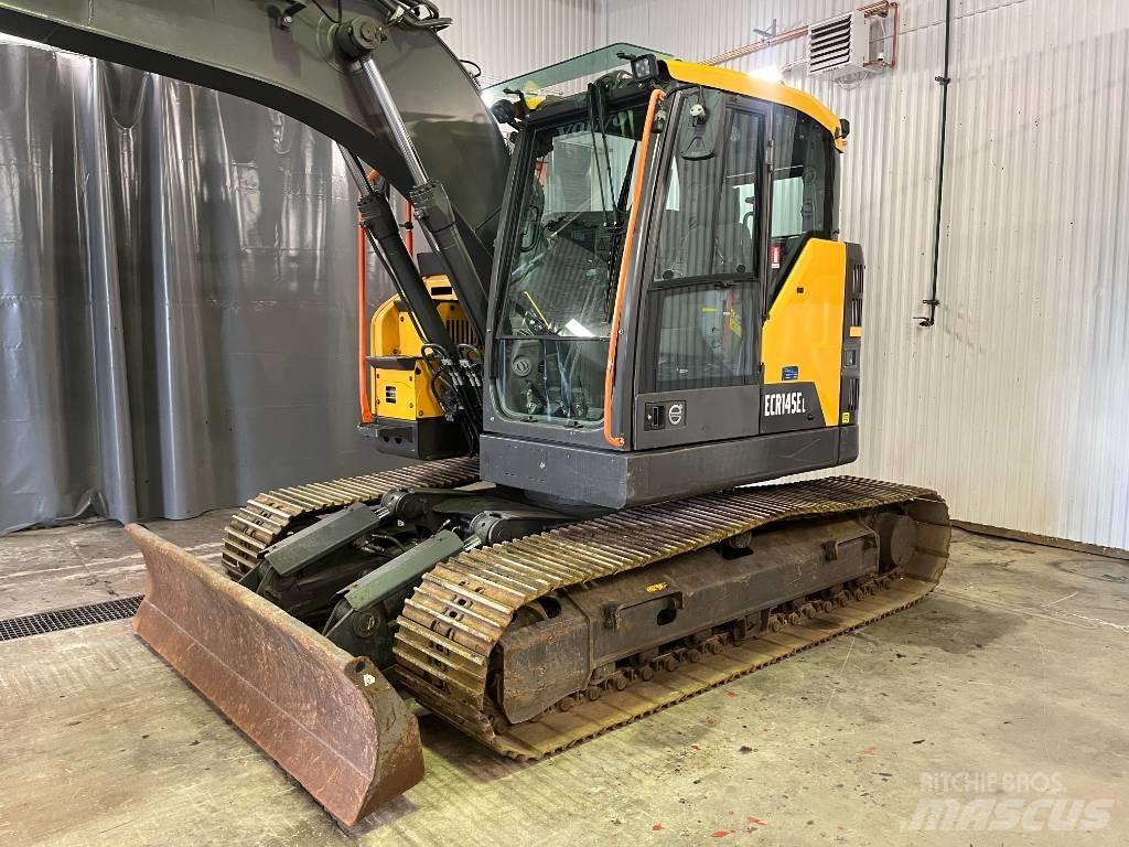Volvo ECR 145 Гусеничные экскаваторы