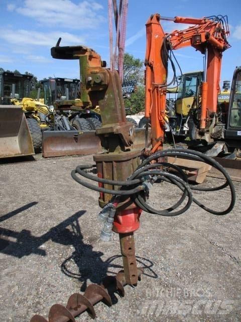 Atlas 1004  Bohrgerät Колёсные экскаваторы
