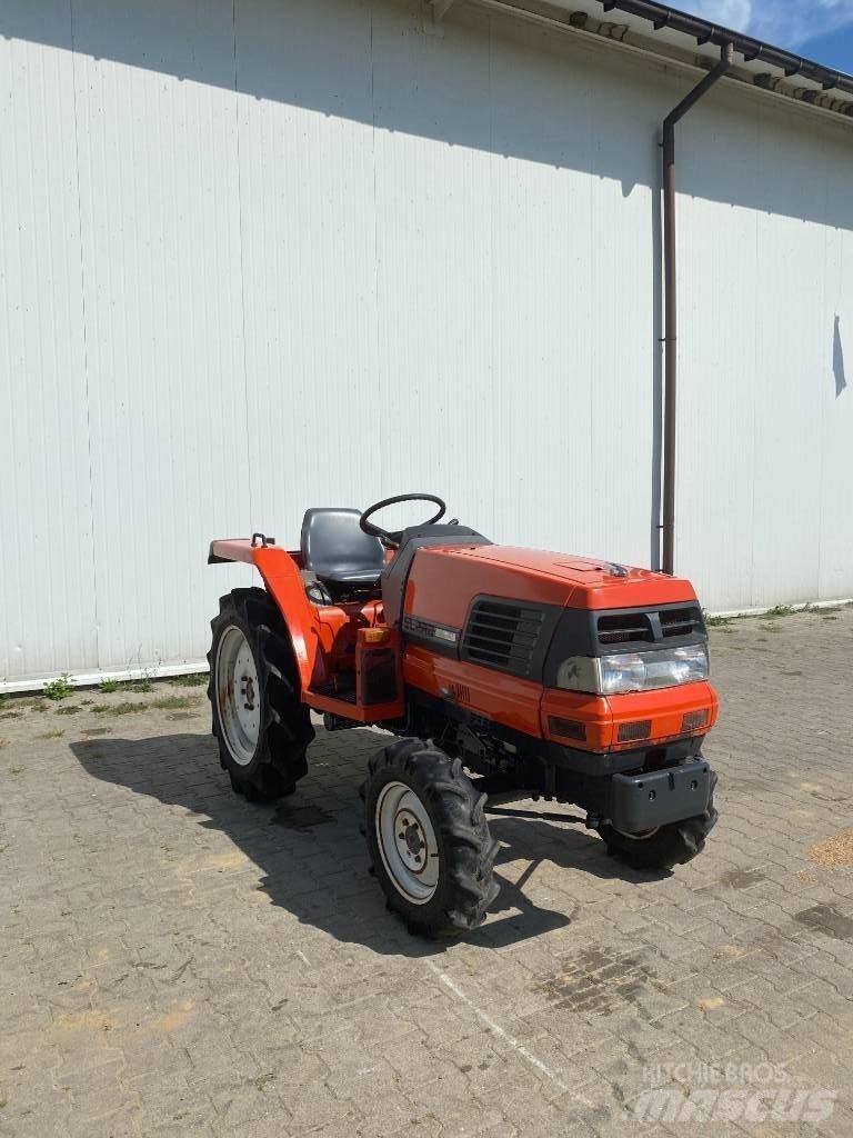 Kubota GL200 Коммунальные тракторы