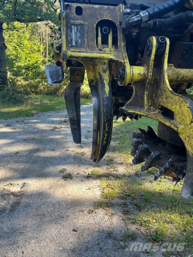 John Deere 1170G Харвестеры
