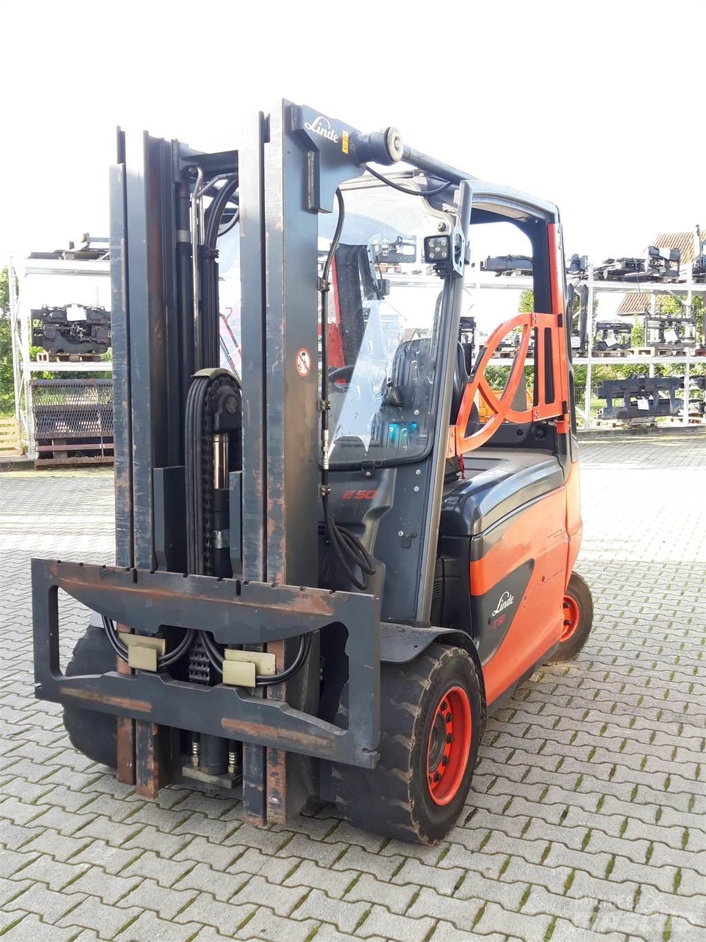 Linde E50HL Электропогрузчики
