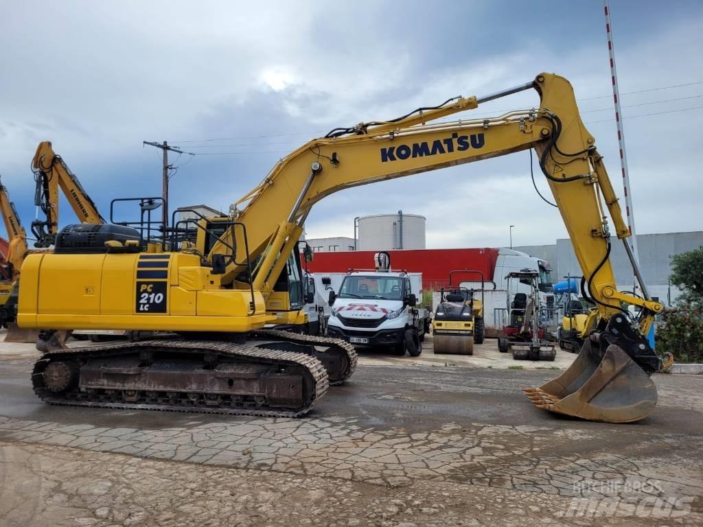 Komatsu PC 210 LC-11 Гусеничные экскаваторы