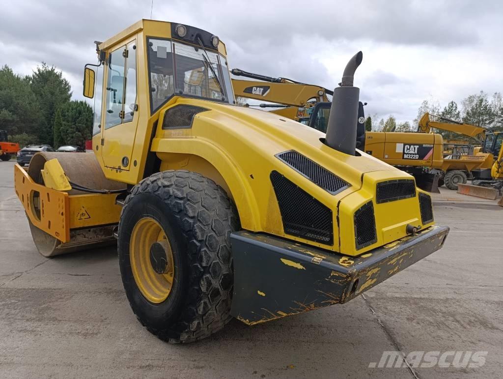 Bomag BW 213 D-4 Грунтовые катки