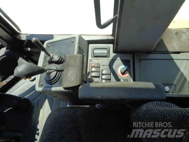 CAT 924 H Фронтальные погрузчики