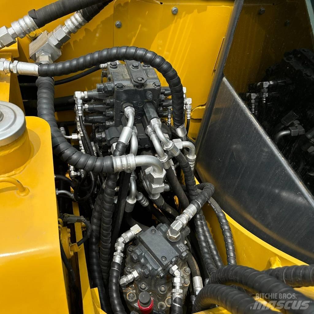 Komatsu 70-8 Гусеничные экскаваторы