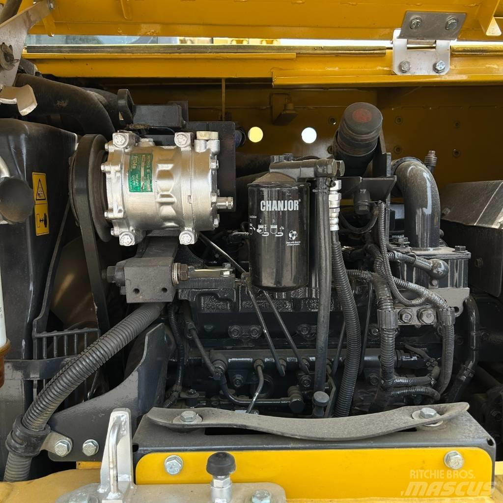 Komatsu 70-8 Гусеничные экскаваторы