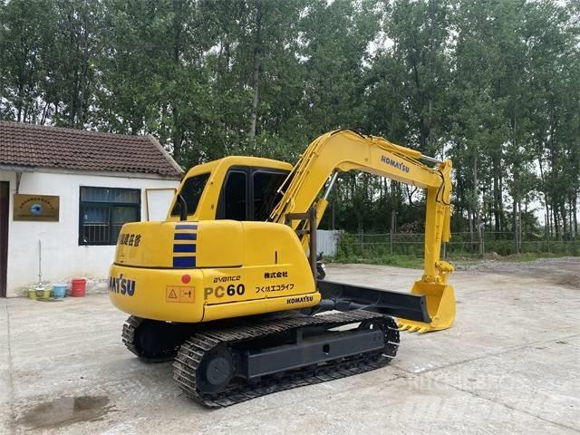 Komatsu PC60-7 Гусеничные экскаваторы