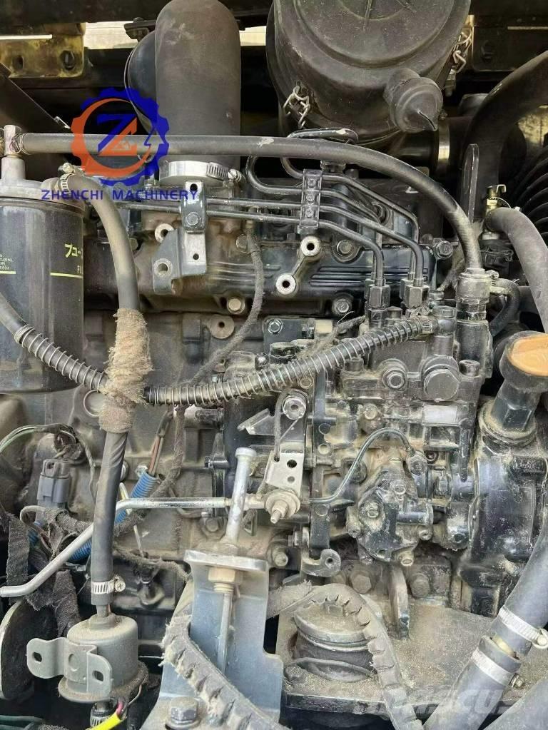 Hyundai 60 W Колёсные экскаваторы