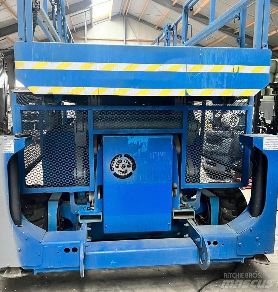 Genie GS 4390 RT Ножничные подъемники