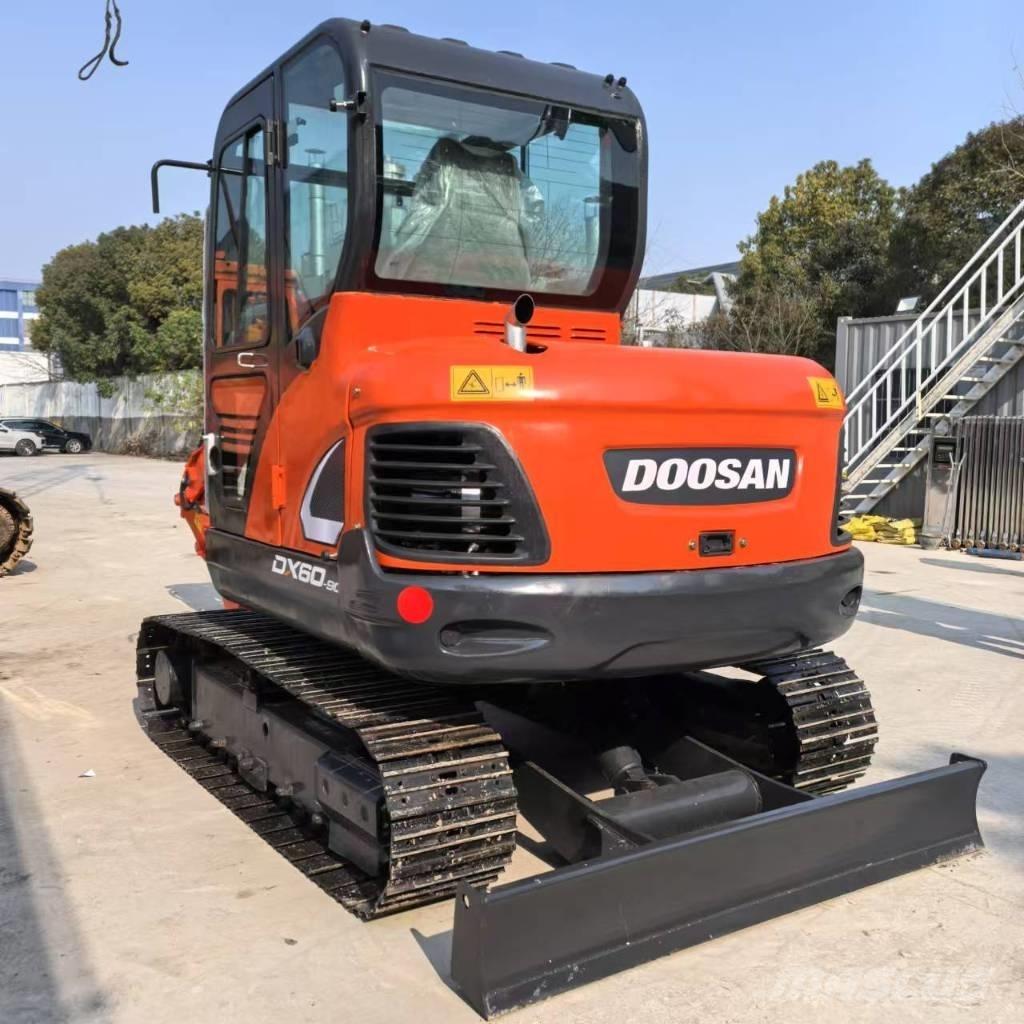 Doosan DX 60-9 C Гусеничные экскаваторы