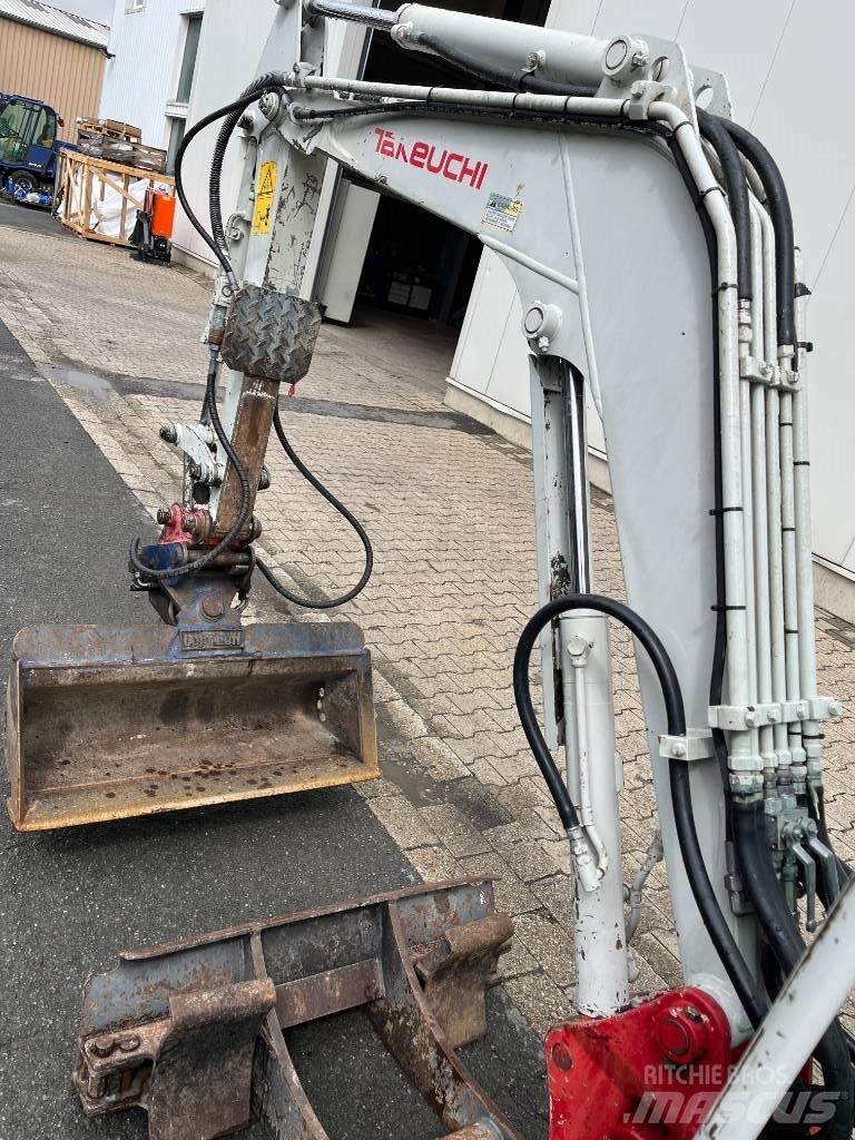 Takeuchi TB 219 A Мини-экскаваторы
